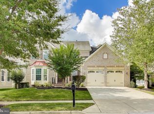 2403 Lake Forest Dr, Upper Marlboro, MD 20774