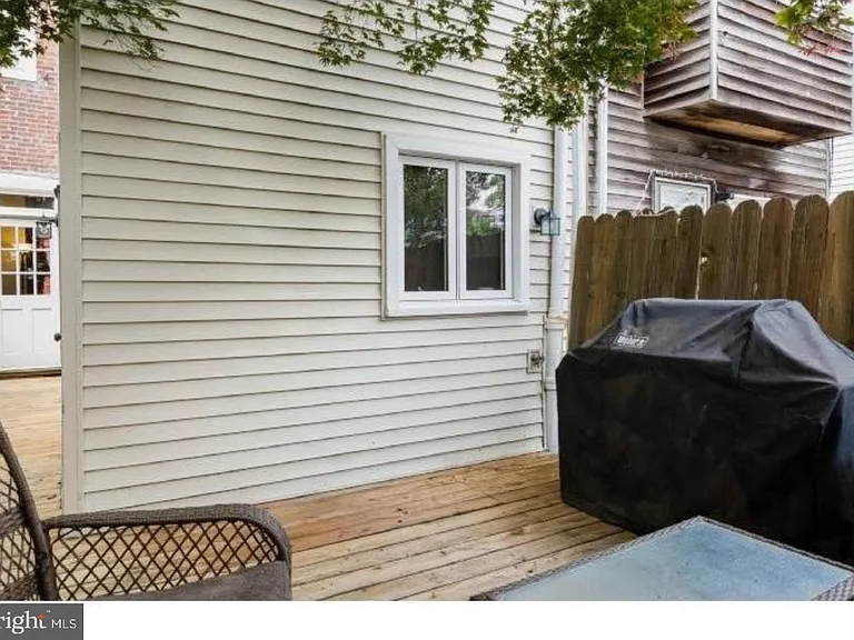 123 S Darlington St — Photo 16