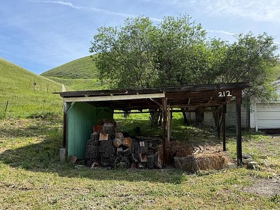 5th image of 2118 Old Calaveras Rd