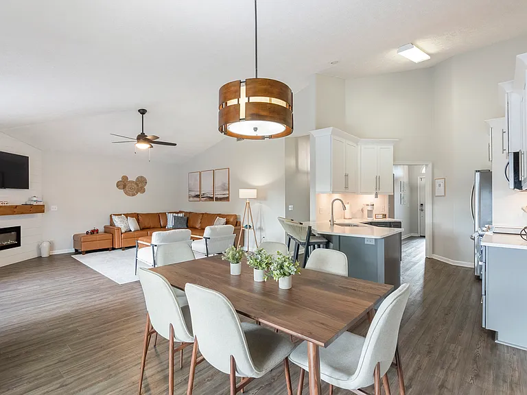 416 Brady Way — Photo 32