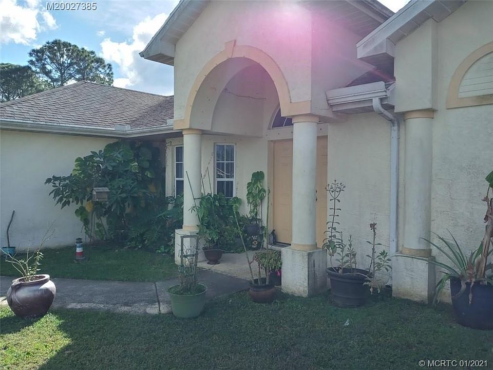 1st image of 2266 SW Elmwood Ave