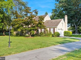 794 Worthington Rd, Wayne, PA 19087