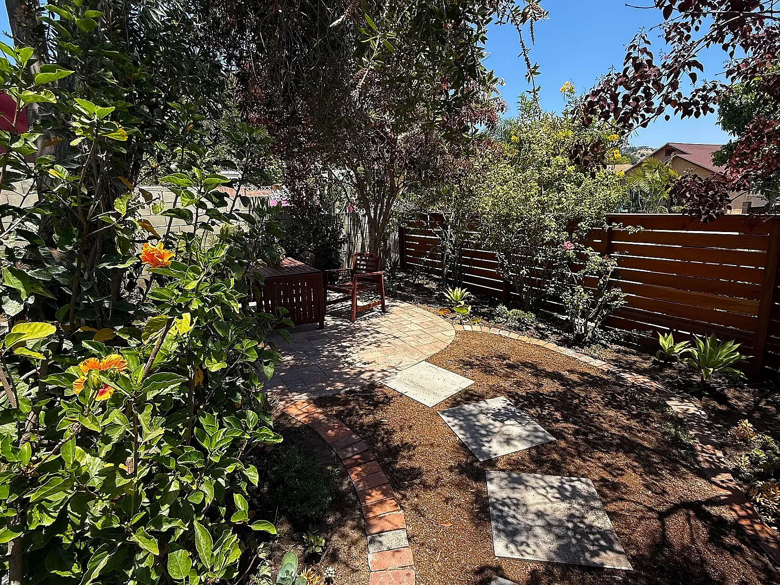 2 bed, $4,275 — Photo 1