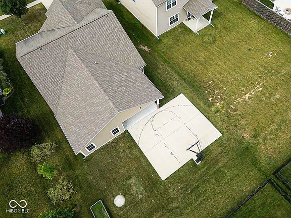 4th image of 5633 Battersea Ln
