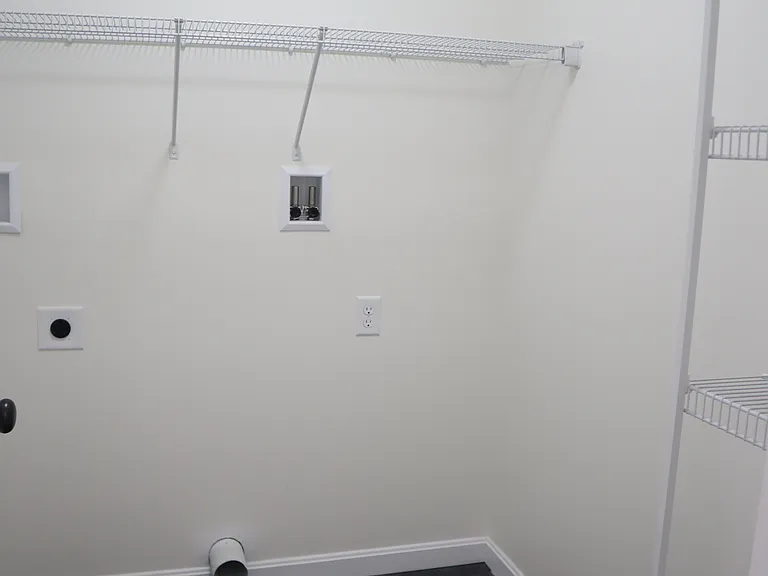 428 Turner St — Photo 10
