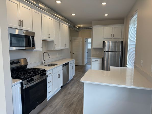 12 Jacksonia St APT 3