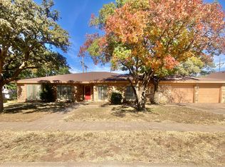 5414 17th Pl, Lubbock, TX 79416