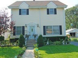 174 Wille Ave, Wheeling, IL 60090