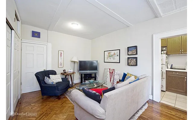 Rented by Douglas Elliman | media 6