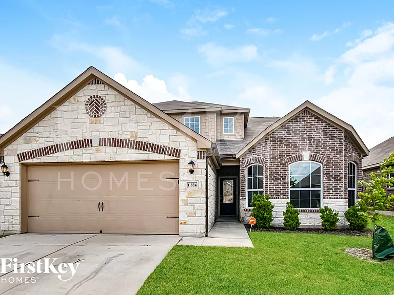 11824 Luckey Fls — Photo 1
