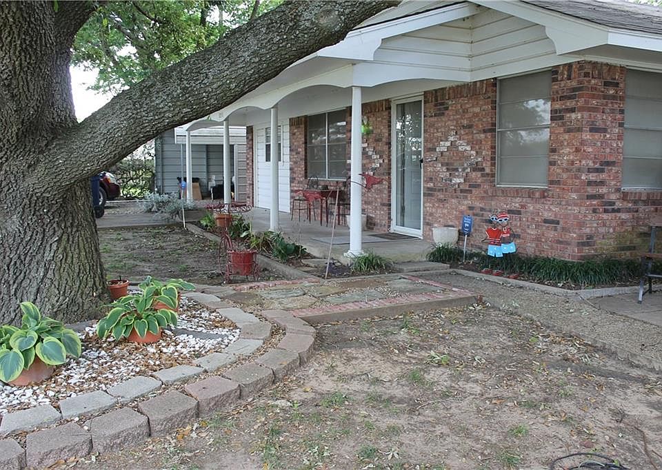 1st image of 12050 Elm Dr