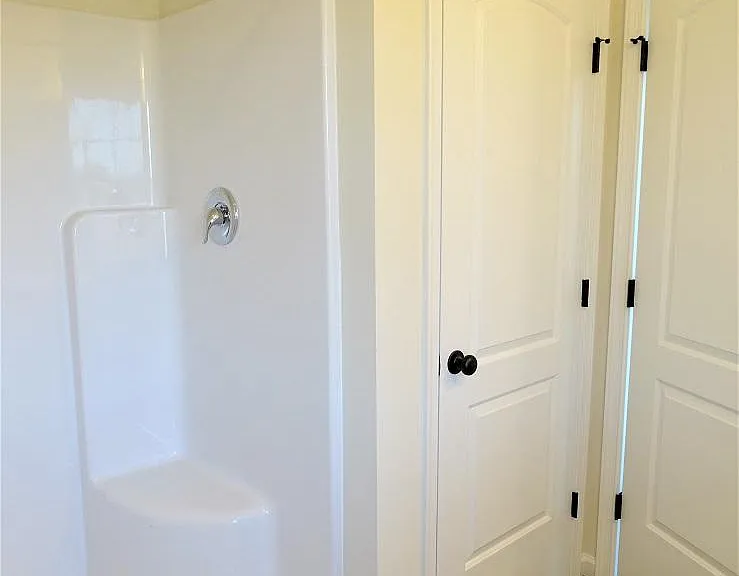 349 Cedar Holw — Photo 15