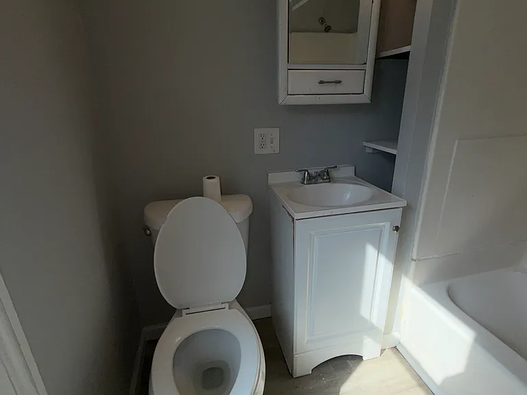 1804 Cleveland Ave — Photo 7