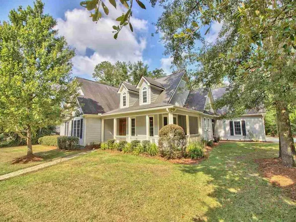 9620 La Concepcion Dr, Tallahassee, FL 32317