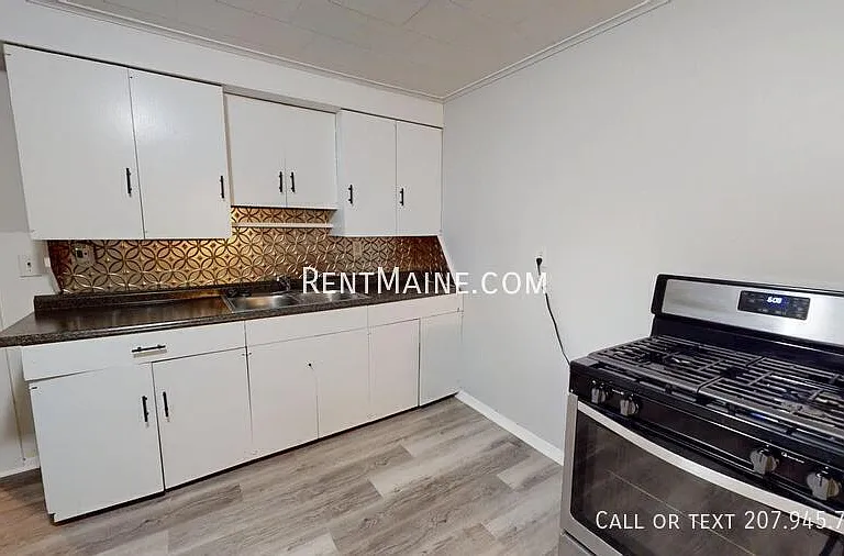 85 Cedar St — Photo 1