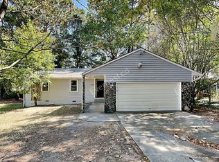 9054 Thomas Rd, Jonesboro, GA 30238