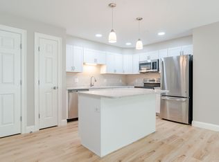 14 Country Club Rd #4, Sanford, ME 04073