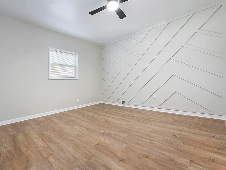440 Ruxton St — Photo 13