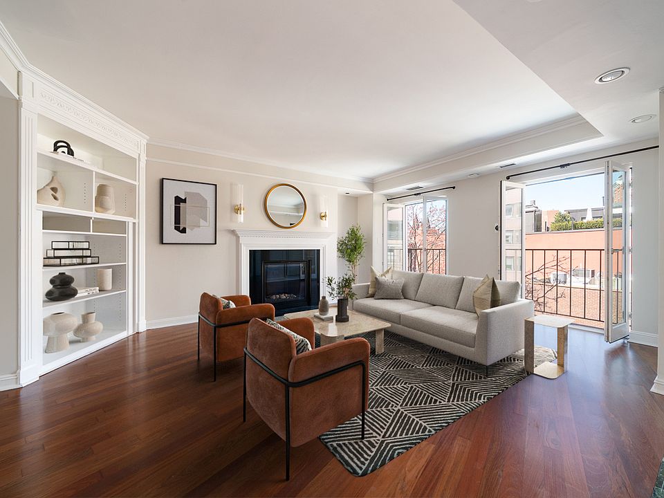 1st image of 254 W 10th St APT 6