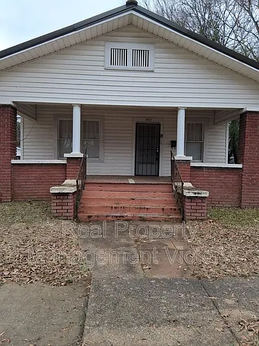 7017 Division Ave Photo 1