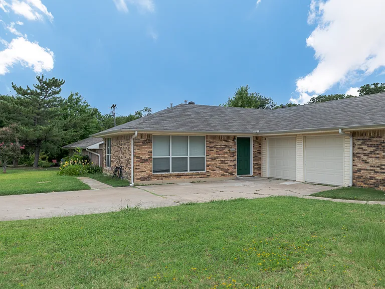 The front of the duplex.