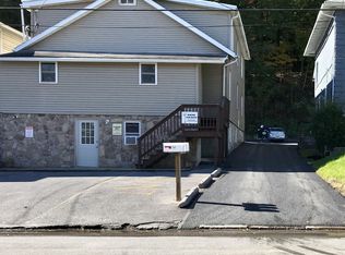 205 N Fairview St APT 1, Lock Haven, PA 17745