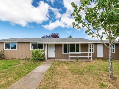 260 NE Brentwood Ave, Dallas, OR, 97338