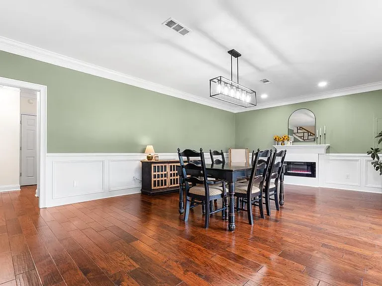 633 Thompson Mill Rd — Photo 10