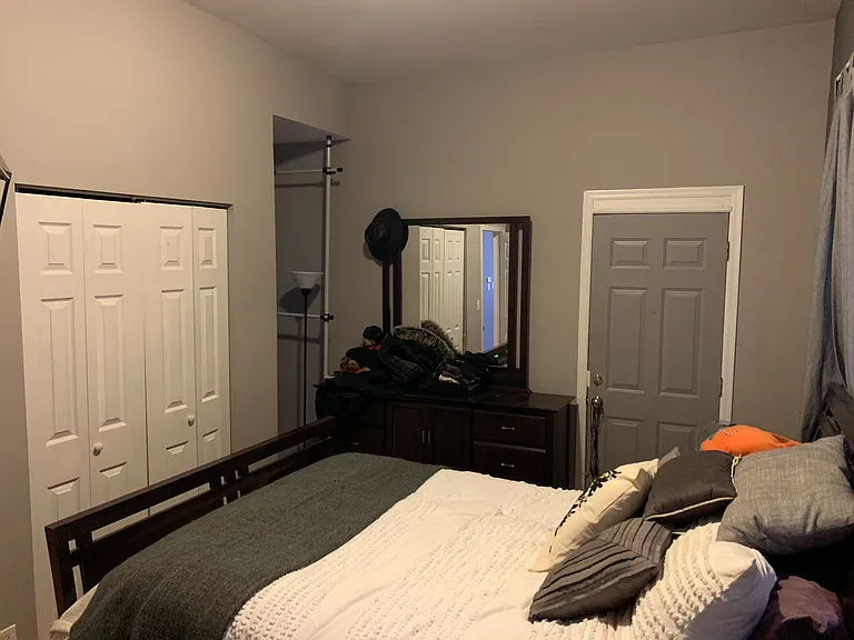 537 N Ashland Ave #2F — Photo 9