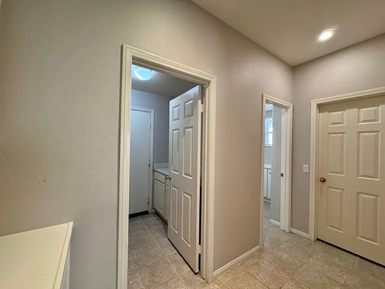 30906 Crystalaire Dr — Photo 19