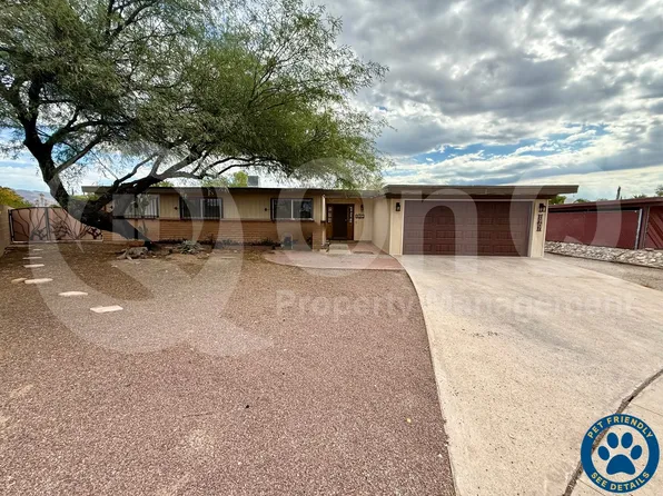 8645 E Bellevue Pl, Tucson, AZ 85715