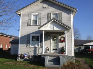 737 Highland Ave, New Martinsville, WV 26155