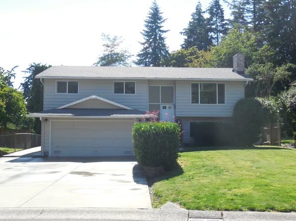 10 Woodcrest Dr, Birmingham, AL 35214