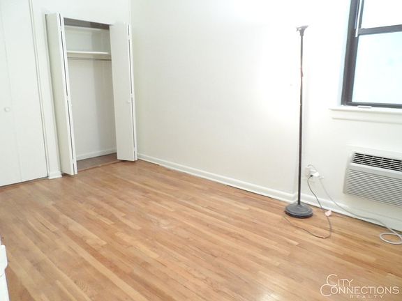 4th image of 235 E 51st St APT 6A