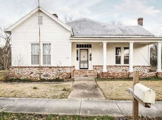 312 Jackson St, Edwards, MS 39066
