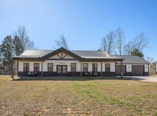 895 Brooksie Thompson Rd, Decaturville, TN 38329