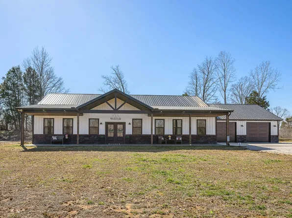 895 Brooksie Thompson Rd, Decaturville, TN 38329