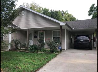 411 W Walnut St, Nevada, MO 64772