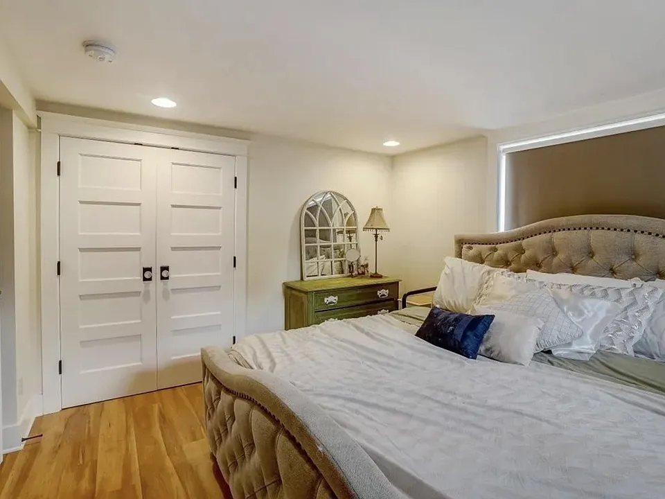 2006 C St #2