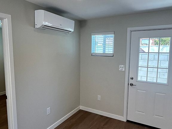 4th image of 481 W 21st St #A