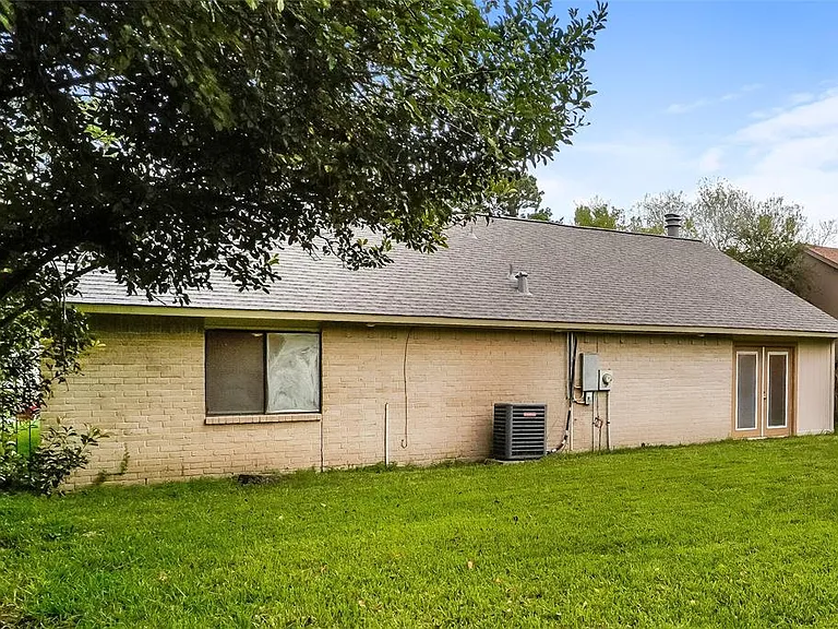 2850 Canary Ln — Photo 31