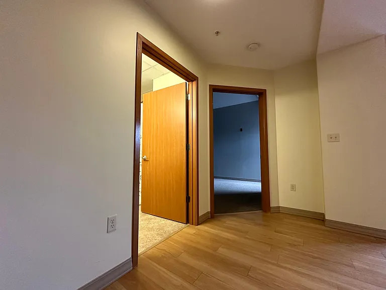 Abbott Apartments — Photo 20