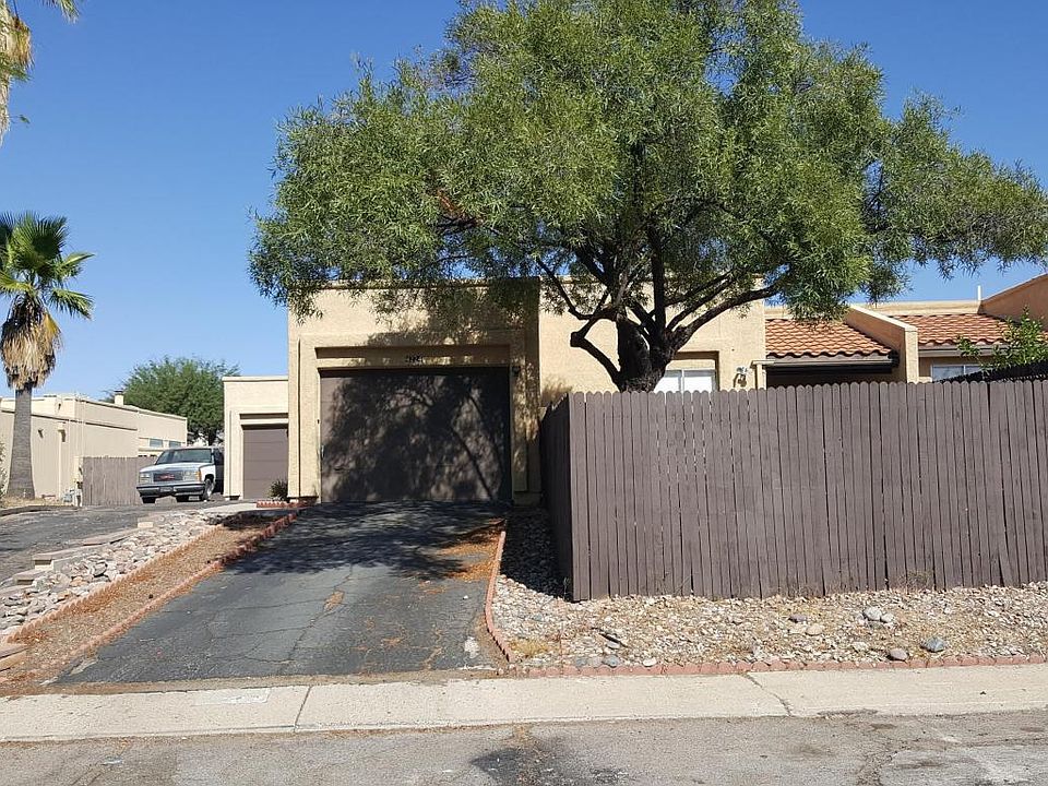 1st image of 4224 W Pyracantha Dr
