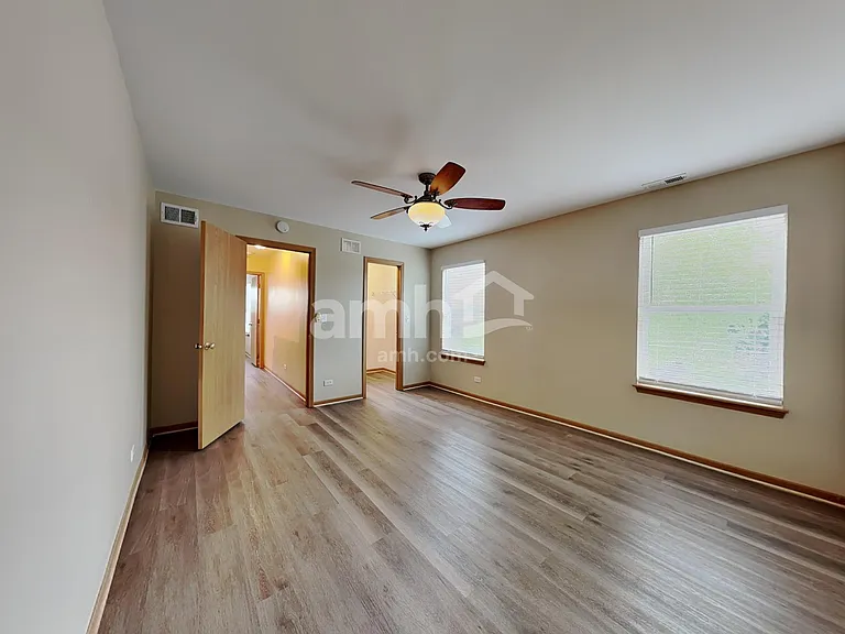560 S Annandale Dr — Photo 18