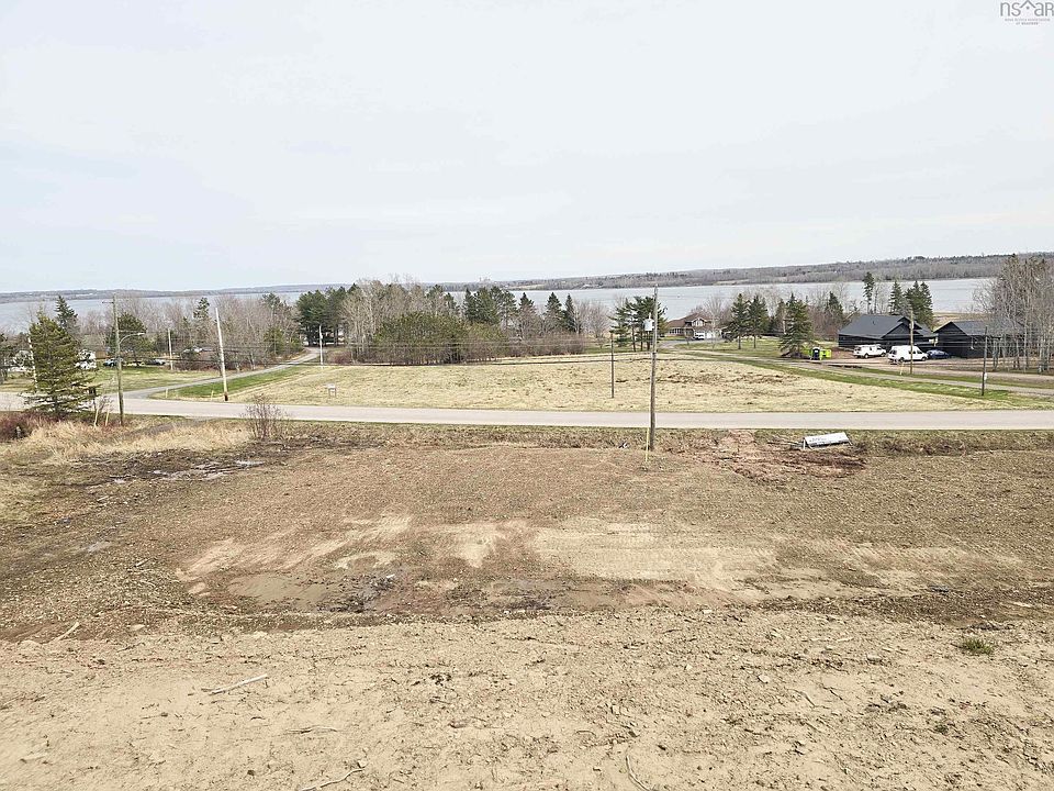 1st image of 376 Highway Lyons