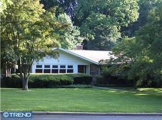 8008 Fenton Rd, Laverock, PA 19038