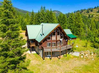 3521 Hamlett Rd, Kettle Falls, WA 99141