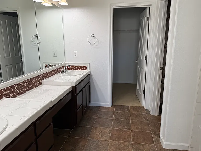 3118 Fioli Way — Photo 21