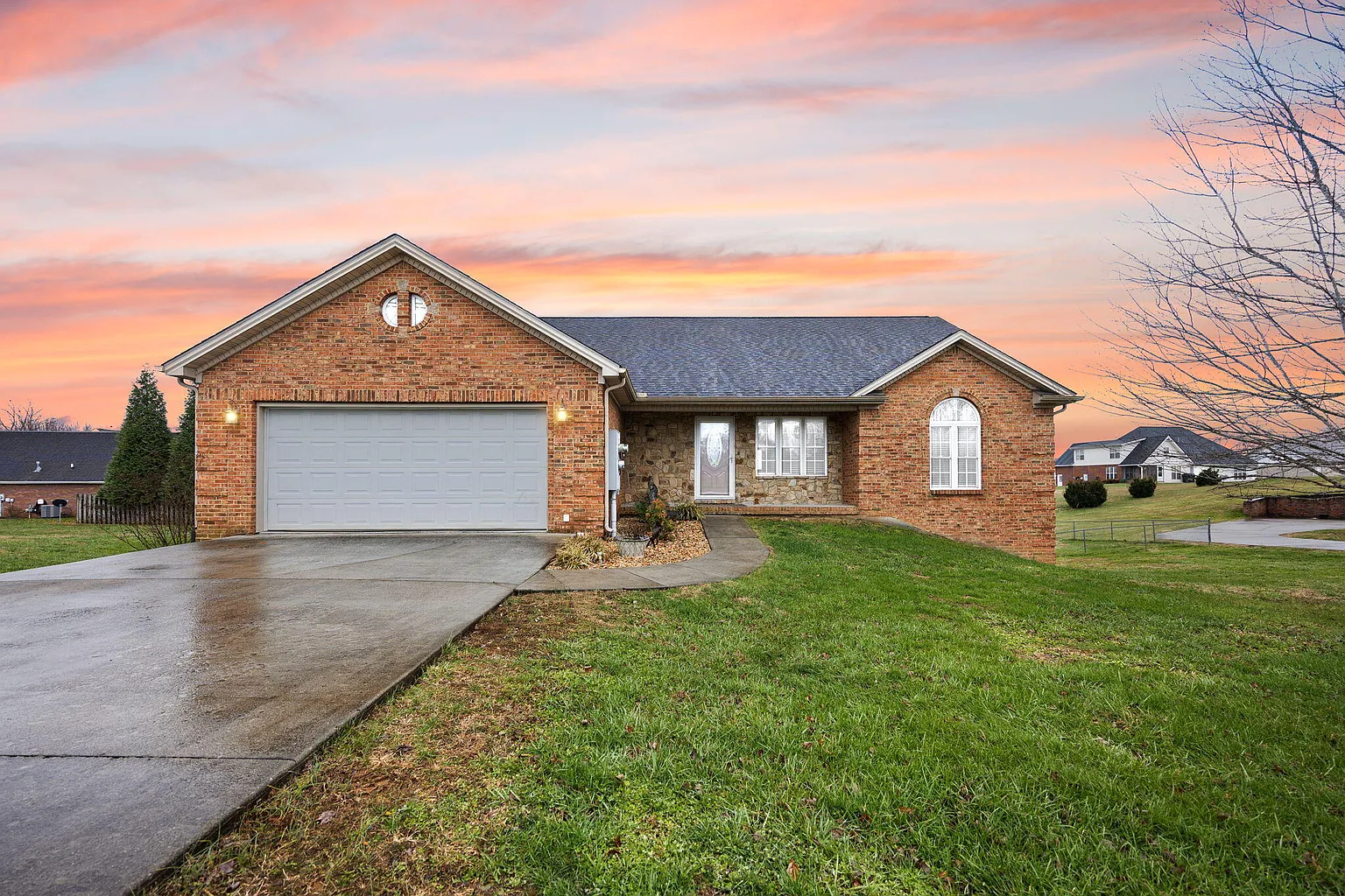 1459 Kit Cowan Rd photo 1