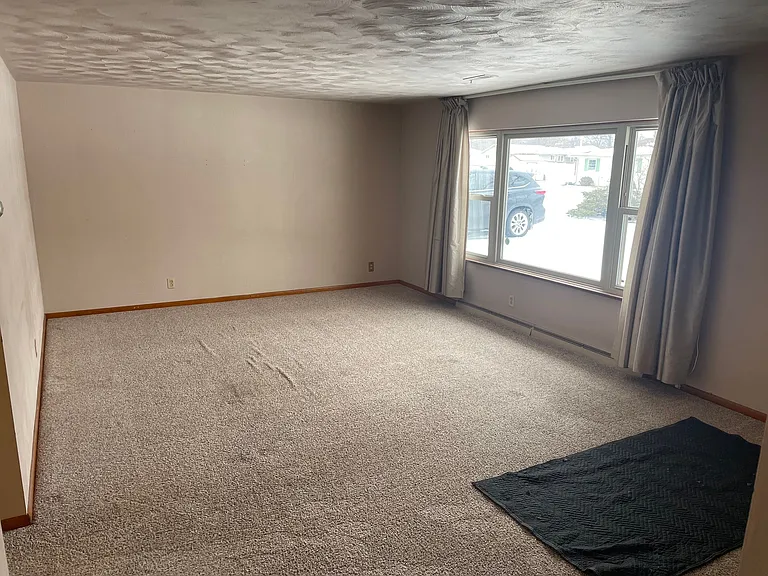 5302 Ashland Dr — Photo 6